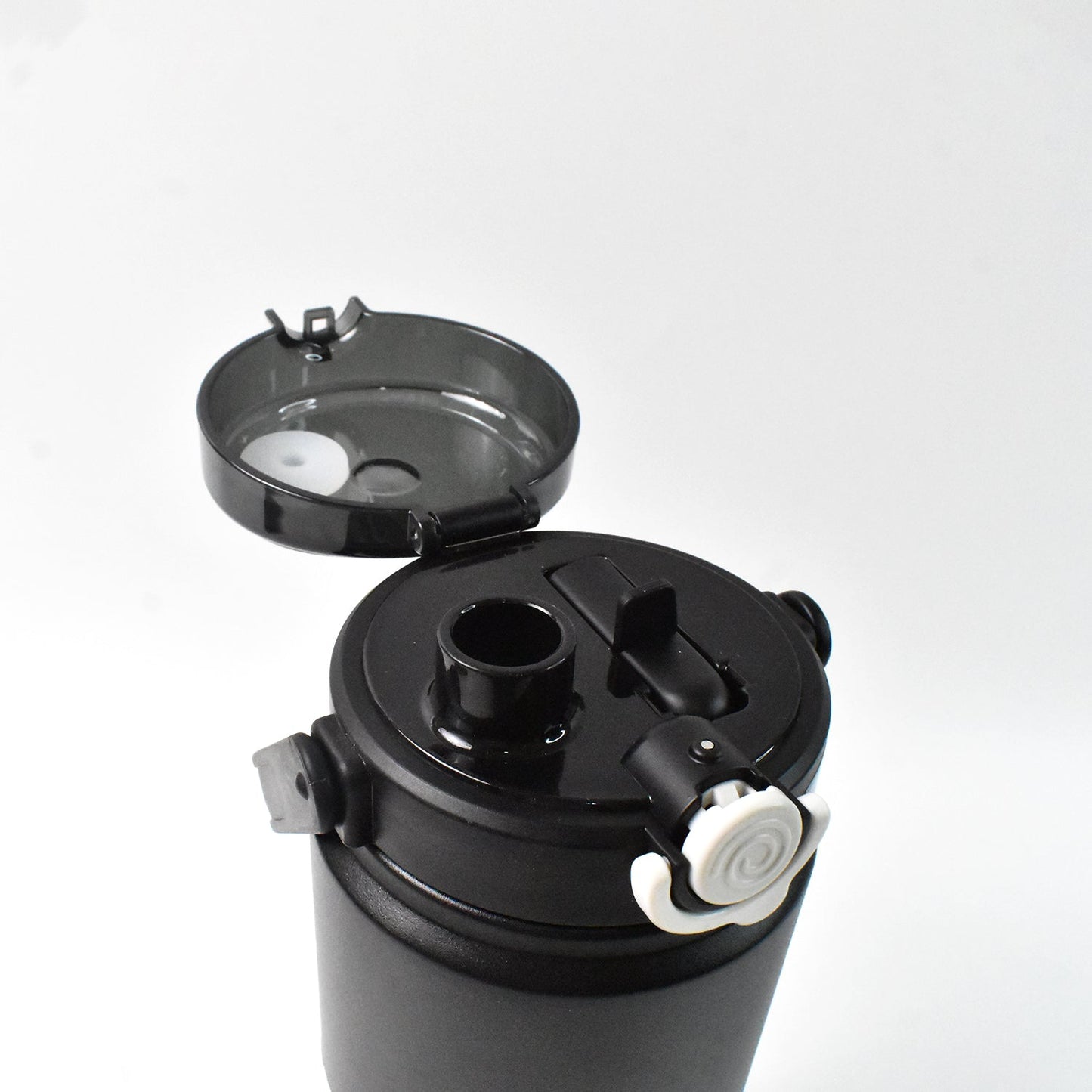 Stainless Steel Insulated Vacuum Bottle (1200ml / Mix Color)