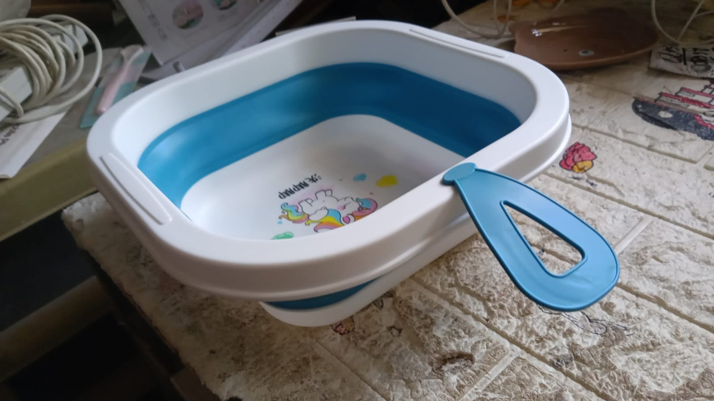Space-Saving Foldable Baby Wash Basin, Lightweight & Easy to Clean for Home (28×28 Cm)